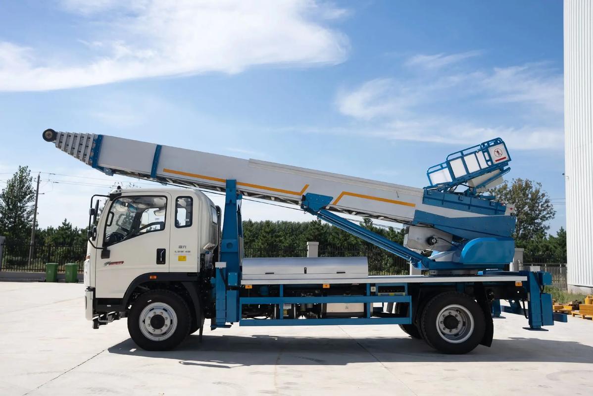 大田镇云梯上料车租赁费用